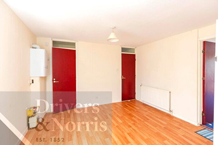 2 Bedroom Apartment To Rent In Louise White House, Hazelville Road, Archway, London, N19