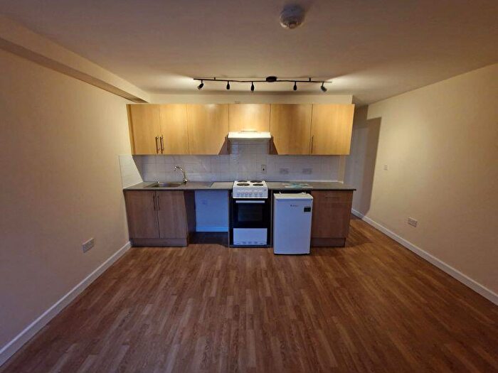 1 Bedroom Flat To Rent In A Beaumanor Road, Leicester, LE4