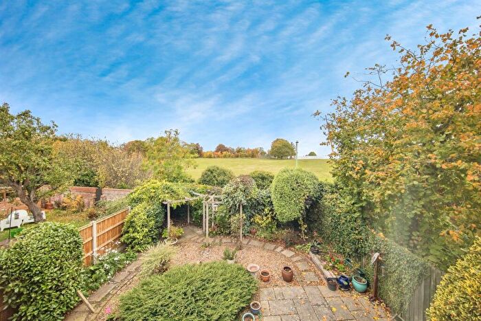 3 Bedroom Detached House For Sale In Acton Lane, Sudbury, CO10