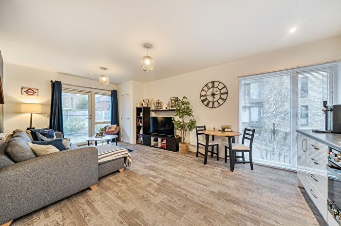 2 Bedroom Flat For Sale In Myddleton House, Breakspear Gardens, London, SW19