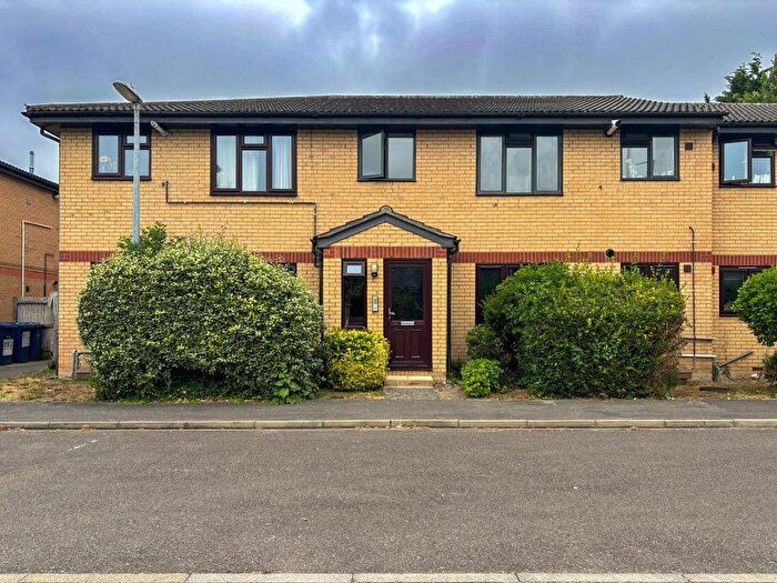 2 Bedroom Flat To Rent In Stanley Court, Cambridge, CB5