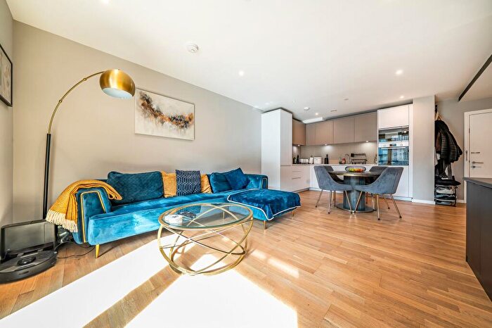 2 Bedroom Apartment For Sale In Grove Street, Meranti Apartments, SE8