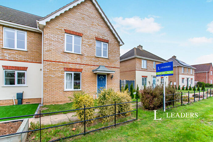 3 Bedroom Semi-Detached House To Rent In Mentmore Gardens, Boston, PE21