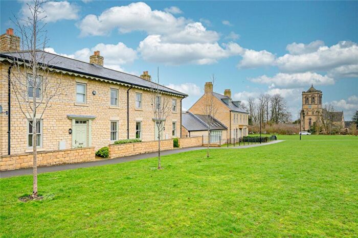 4 Bedroom Semi-Detached House For Sale In High Street, Boston Spa, LS23