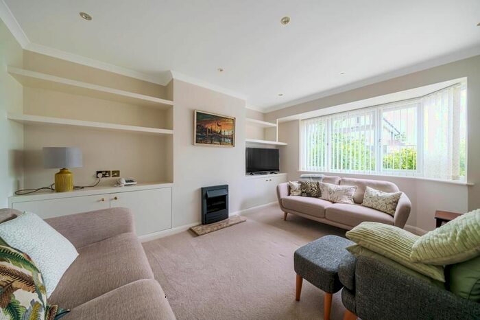 2 Bedroom Terraced House To Rent In Stanwell, Staines-Upon-Thames, TW19