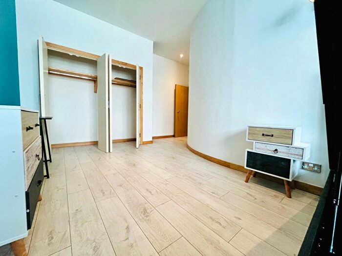 1 Bedroom Apartment For Sale In Newhall Street, Birmingham, B3