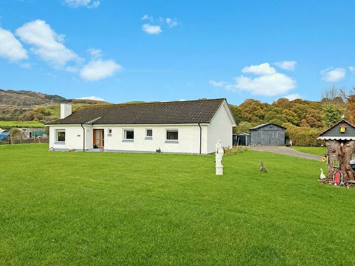3 Bedroom Detached Bungalow For Sale In Coig Lochan, North Connel, Argyll, PA37