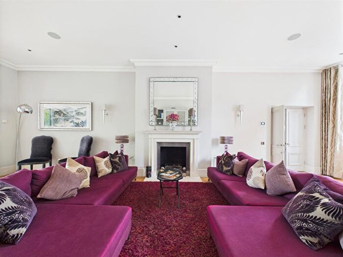 5 Bedroom Property To Rent In Castelnau, Barnes, SW13