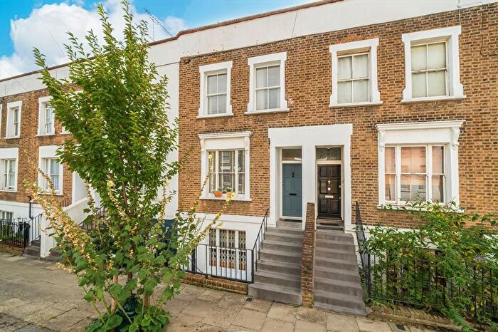 3 Bedroom Terraced House For Sale In Herbert Street, Kentish Town, NW5