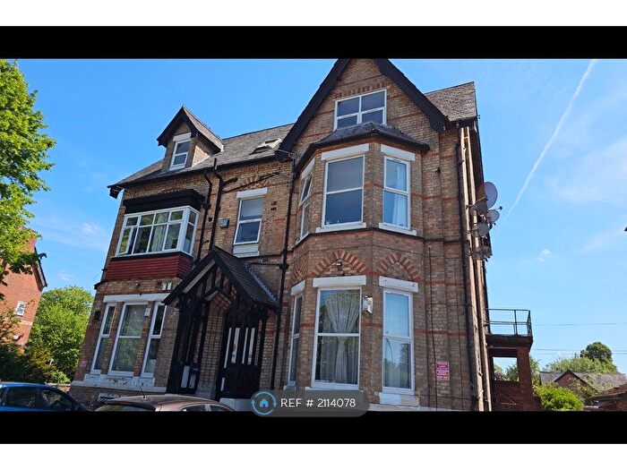 2 Bedroom Flat To Rent In Palatine Road, Manchester, M20