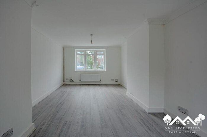 2 Bedroom End Of Terrace House For Sale In Berry Hill Avenue, Knowsley, Prescot, L34