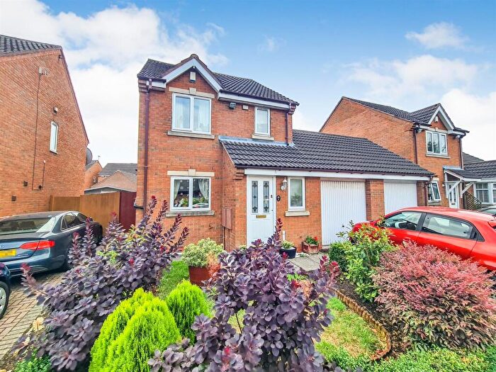 3 Bedroom Detached House For Sale In Barth Close, Great Oakley, Corby, NN18
