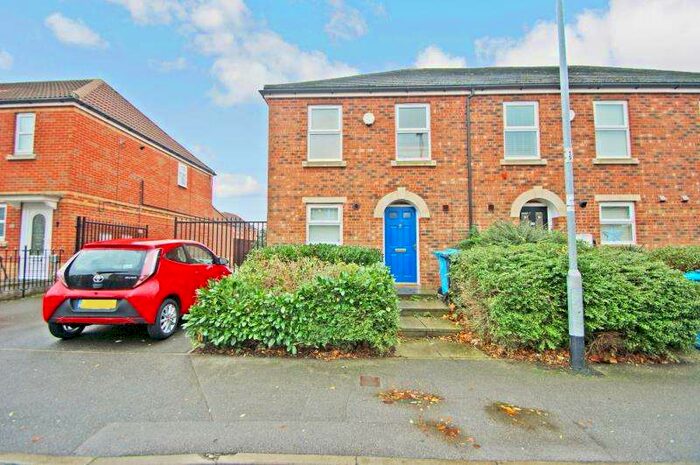 3 Bedroom Terraced House To Rent In Hayton Grove, Hull, , HU4
