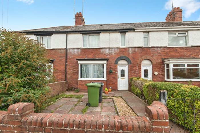 3 Bedroom Terraced House For Sale In Hamlin Lane, Exeter, EX1