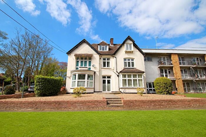 1 Bedroom Studio To Rent In The Approach, Orpington, Kent, BR6