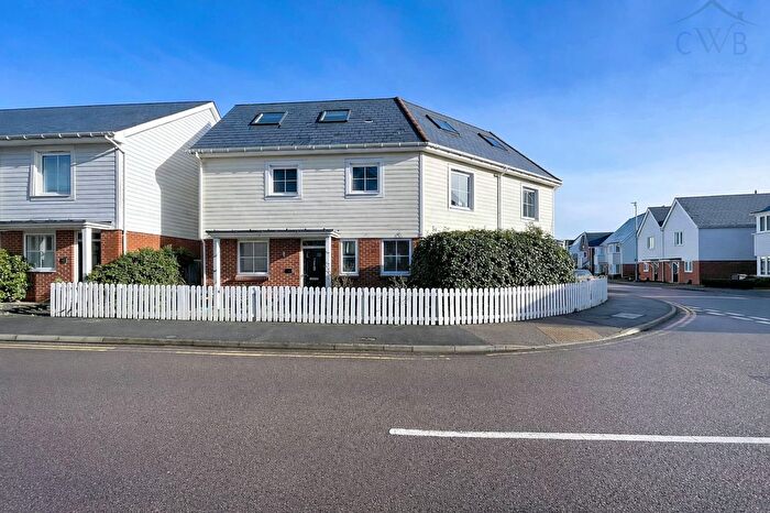 5 Bedroom Property For Sale In Hambrook Road, Snodland, ME6