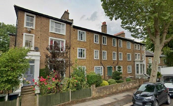 2 Bedroom Flat To Rent In - Longton Grove, London, SE26