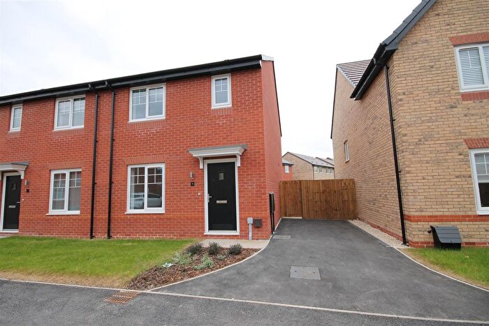 3 Bedroom Semi-Detached House To Rent In Shearer Close, Sutton, St Helen's, WA9