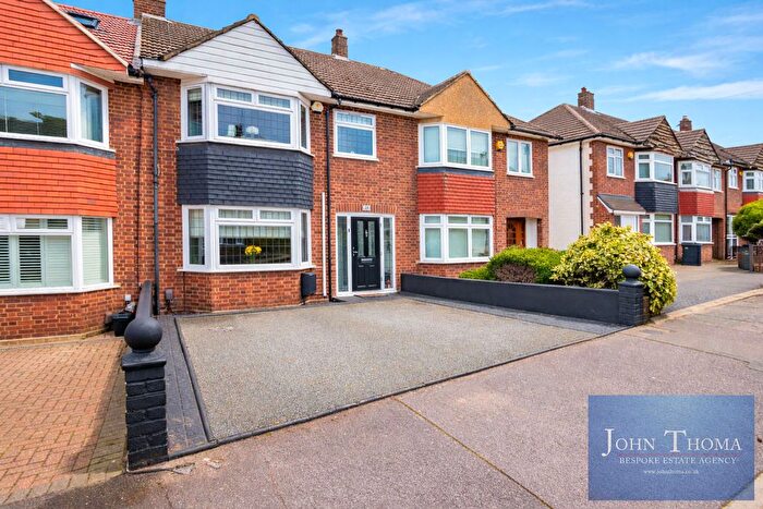 4 Bedroom Terraced House For Sale In Laurel Close, Hainault, IG6