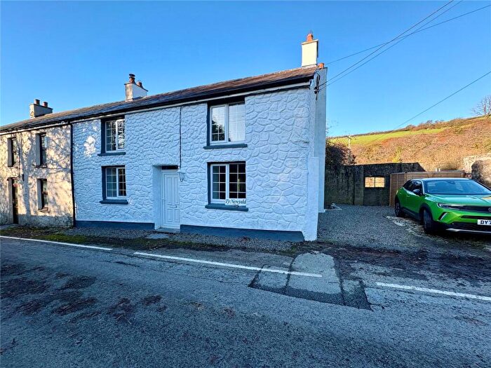 2 Bedroom Semi-Detached House For Sale In Abernant, Carmarthen, Carmarthenshire, SA33