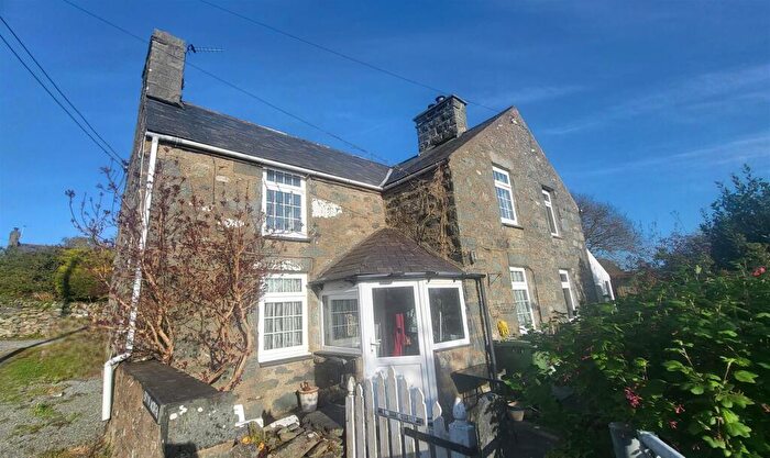 2 Bedroom Semi-Detached House For Sale In Bryn Morfa, Dyffryn Ardudwy, LL44