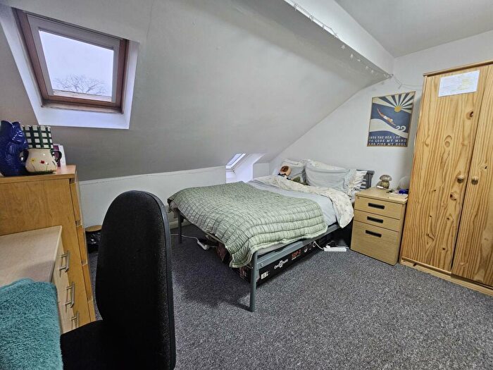 5 Bedroom Semi-Detached House To Rent In Hollingdean Road, Brighton, BN2