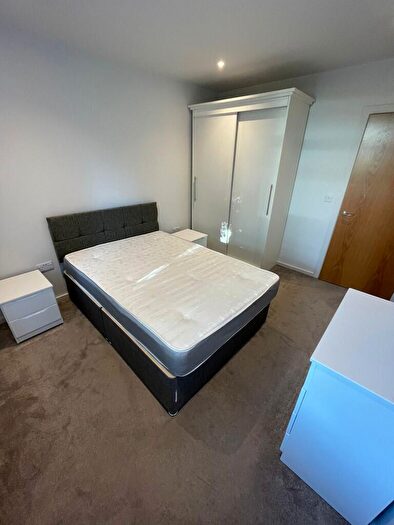 2 Bedroom Apartment To Rent In Victoria Road, Leeds, West Yorkshire, LS6