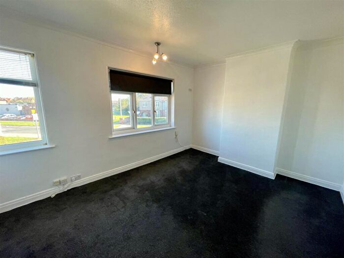 2 Bedroom Semi-Detached House For Sale In The Causeway, Darlington, DL1