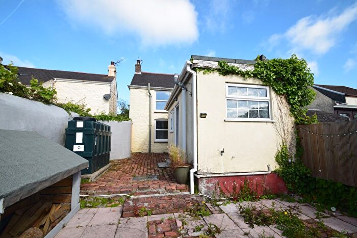 2 Bedroom End Of Terrace House To Rent In Alma Terrace, Carharrack, TR16