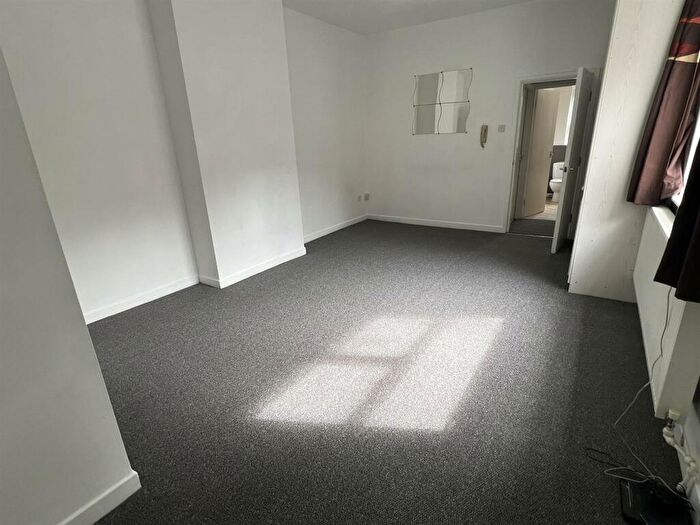 Studio To Rent In Clyde Road, West Didsbury, Manchester, M20