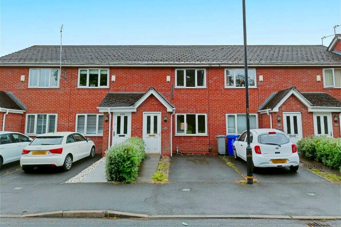 2 Bedroom House To Rent In Higher Road, Urmston, Manchester, M41