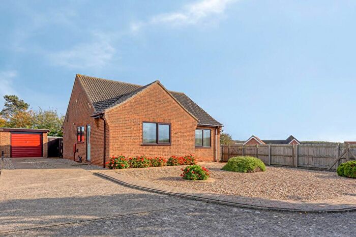 2 Bedroom Detached Bungalow For Sale In Hunstanton, PE36
