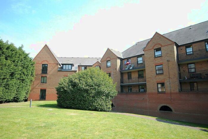 2 Bedroom Apartment To Rent In Fitzwalter Place, Chelmsford Road, Dunmow, Essex, CM6