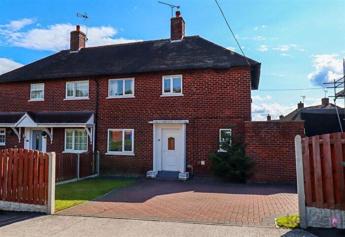 3 Bedroom Semi-detached House For Sale In Ravenscroft Way, Sheffield, S13