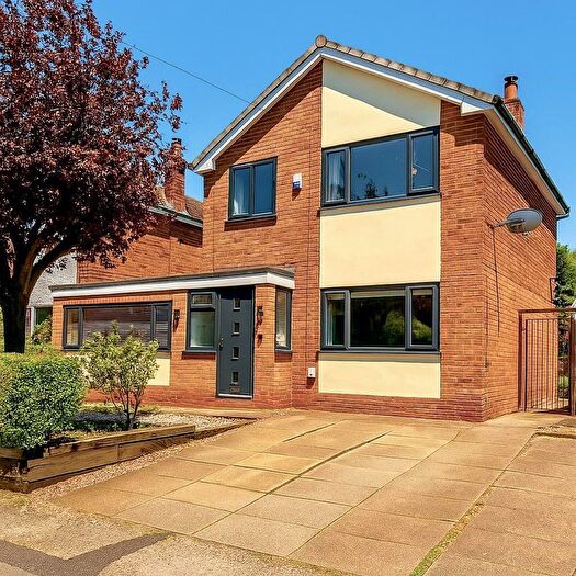 3 Bedroom Property For Sale In Lodge Road, Knutsford, WA16