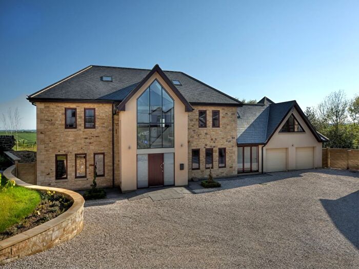 8 Bedroom Detached House For Sale In High Farm Rise, Great Lumley, DH3