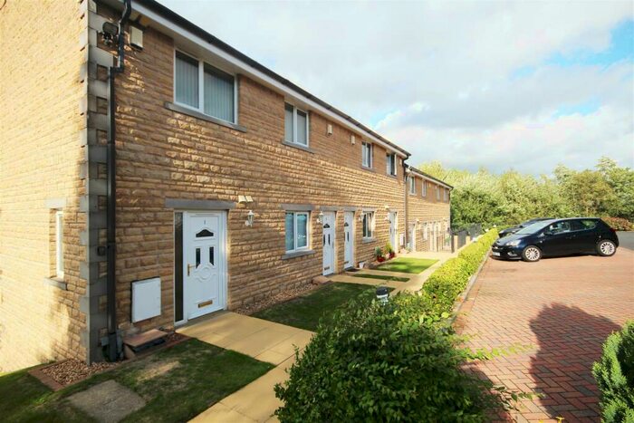 2 Bedroom Flat To Rent In Paddock Top Mews, Colne, BB8