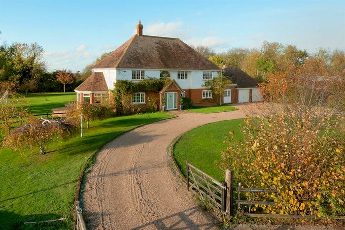 6 Bedroom Detached House For Sale In Uplees Road, Oare, Faversham, ME13