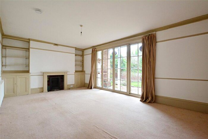 Studio To Rent In Eliot Place, London, SE3