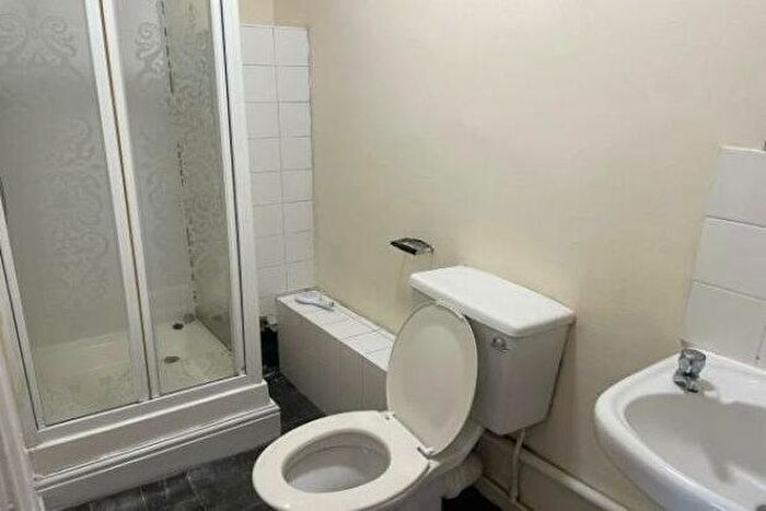 1 Bedroom Flat To Rent In Folly Lane, Warrington, WA5