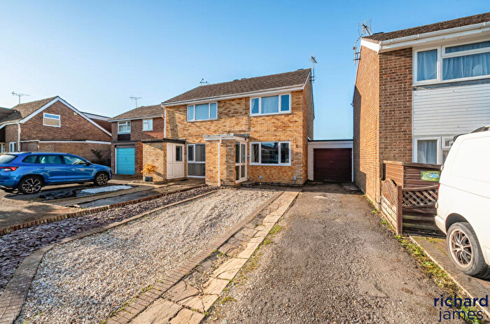 2 Bedroom Semi-Detached House For Sale In Blackthorn Close, Royal Wootton Bassett, Royal Wootton Bassett, SN4