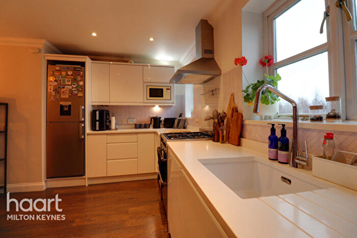 2 Bedroom Apartment To Rent In Morland Drive, Grange Farm, MK8