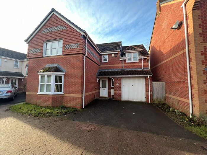 4 Bedroom Detached House For Sale In Willow Herb Close, Oadby, LE2