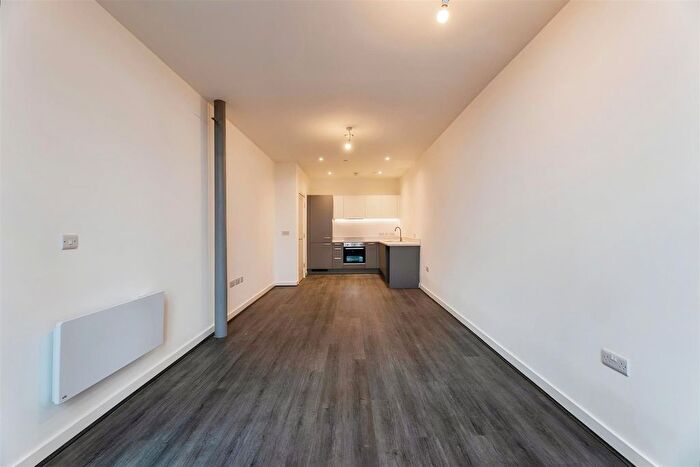 1 Bedroom Flat To Rent In Vernon Street, Bolton, BL1