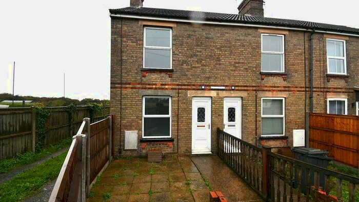 3 Bedroom End Of Terrace House To Rent In London Road, Gisleham, Lowestoft, NR33