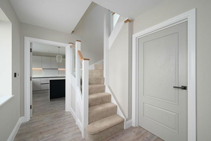 4 Bedroom Detached House For Sale In North Drive, Hutton, Brentwood, CM13