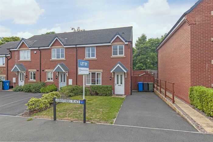 3 Bedroom Semi-Detached House To Rent In Panthers Place, The Portlands, Chesterfield, S41