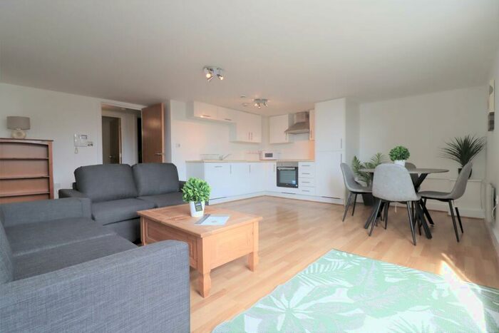 2 Bedroom Flat To Rent In The Cube, Cowbridge Road East, Cardiff, CF11