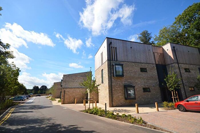 1 Bedroom Flat To Rent In Clock House Gardens, Welwyn, AL6