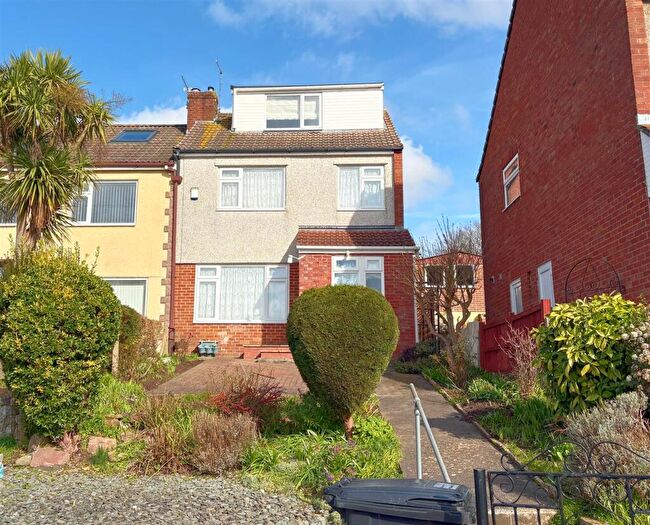 4 Bedroom End Of Terrace House For Sale In Hardwick Close, Brislington, Bristol, BS4